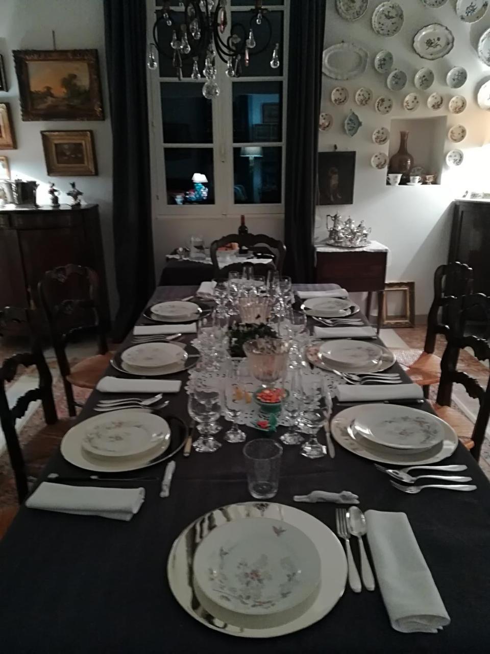 Castel La Bergerie Bed & Breakfast Laglorieuse Exterior photo